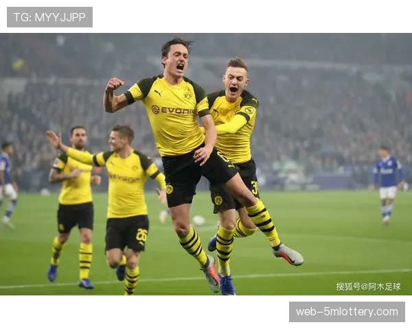 观察：四月联赛数据显示，德甲中锋平均回撤接球次数显著增加